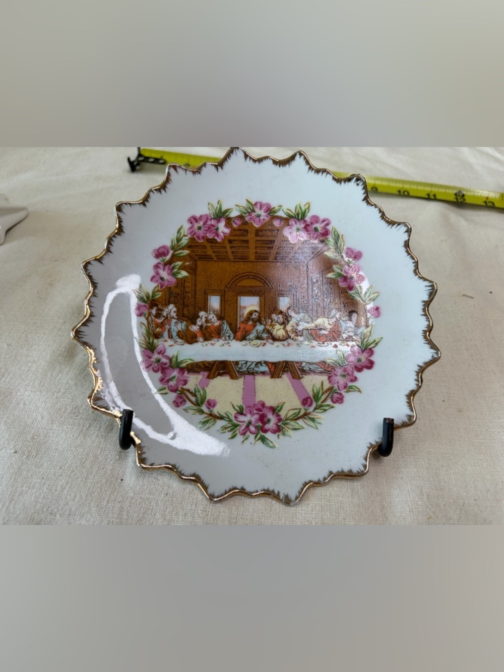 Posh Pink Floral Scalloped Plate with Gold Trim